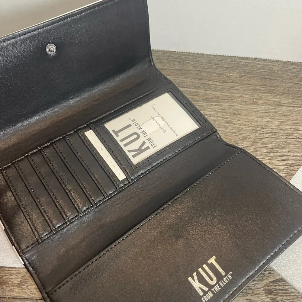 NEW KUT FROM THE KLOTH SLIM STRIPED WALLET-BLACK & WHITE.Dust bag. No tags.